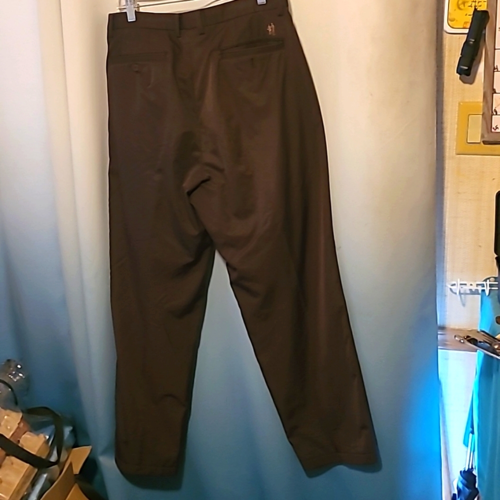 NWOT JANDIRO GOLF PANTS SIZE SMALL WOMENS PLEATED DARK GREY